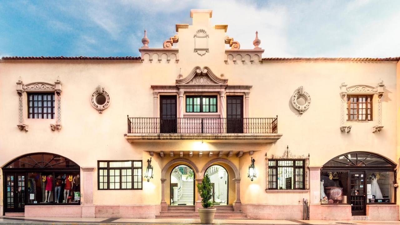 Hotel Urdinola Saltillo Buitenkant foto