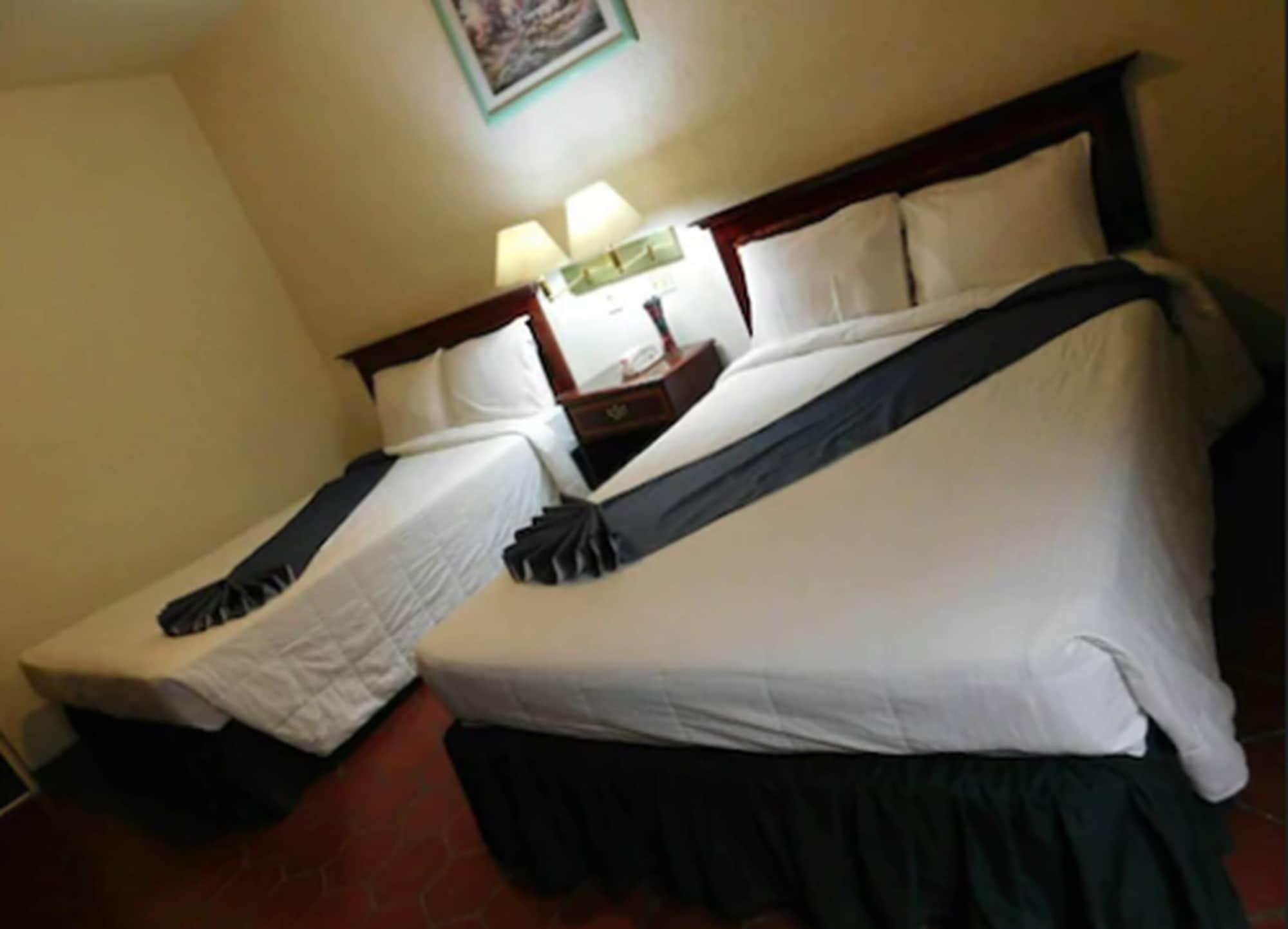 Hotel Urdinola Saltillo Buitenkant foto