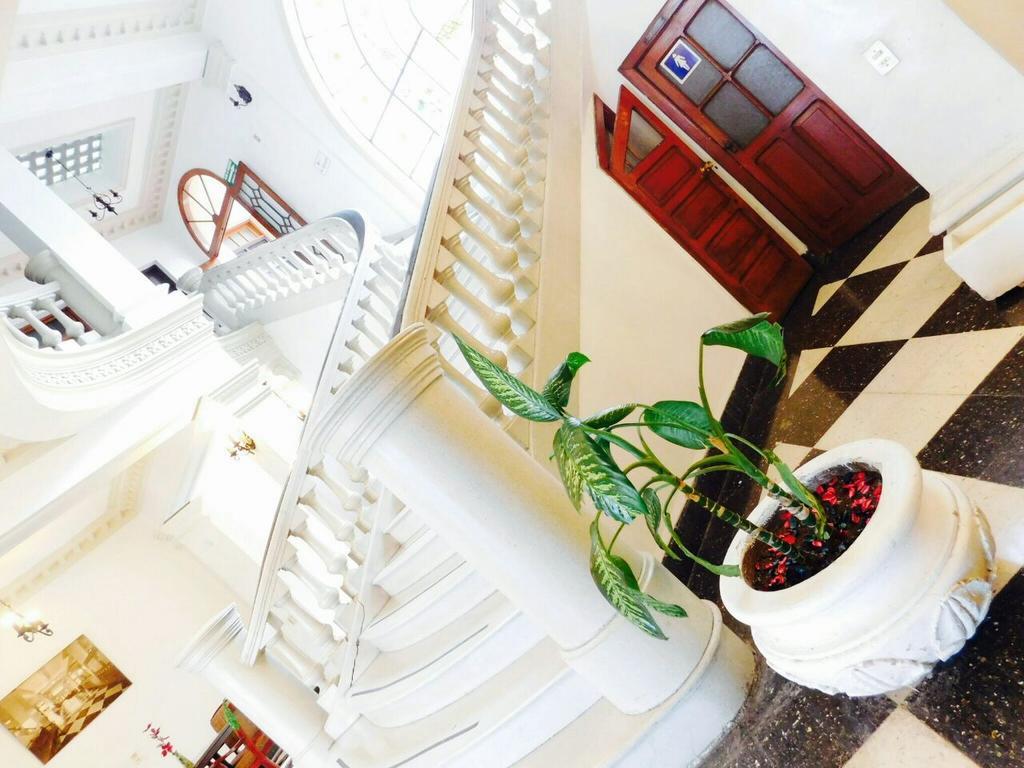 Hotel Urdinola Saltillo Buitenkant foto