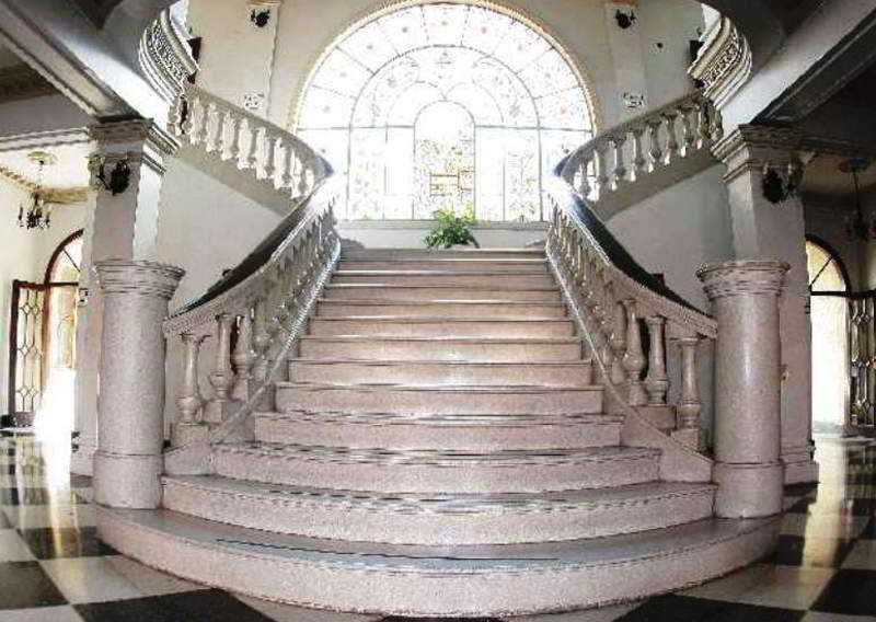 Hotel Urdinola Saltillo Buitenkant foto
