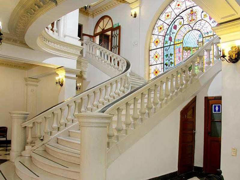 Hotel Urdinola Saltillo Buitenkant foto